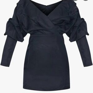 PrettyLittleThing Black off the shoulder ruched bodycon dress